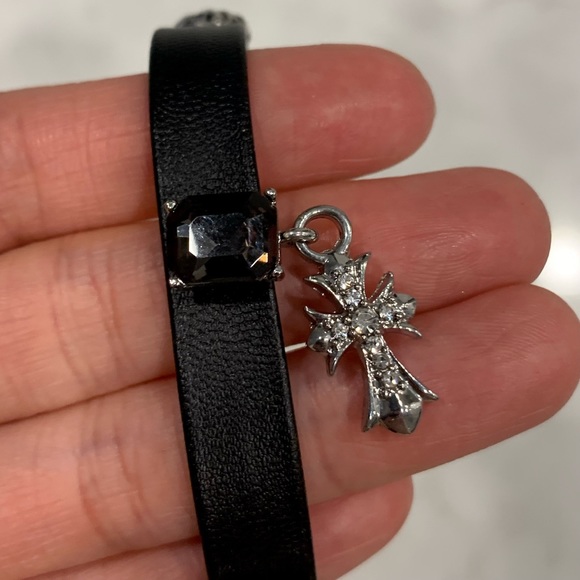 Black Cross Choker/Necklace - Picture 2 of 5